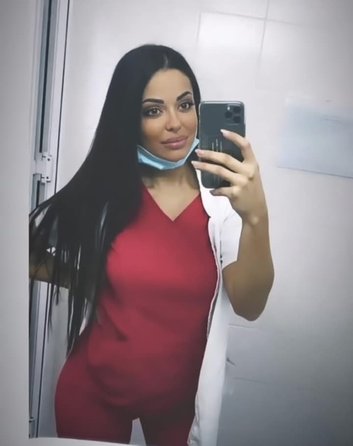 Daria Florescu tweet media