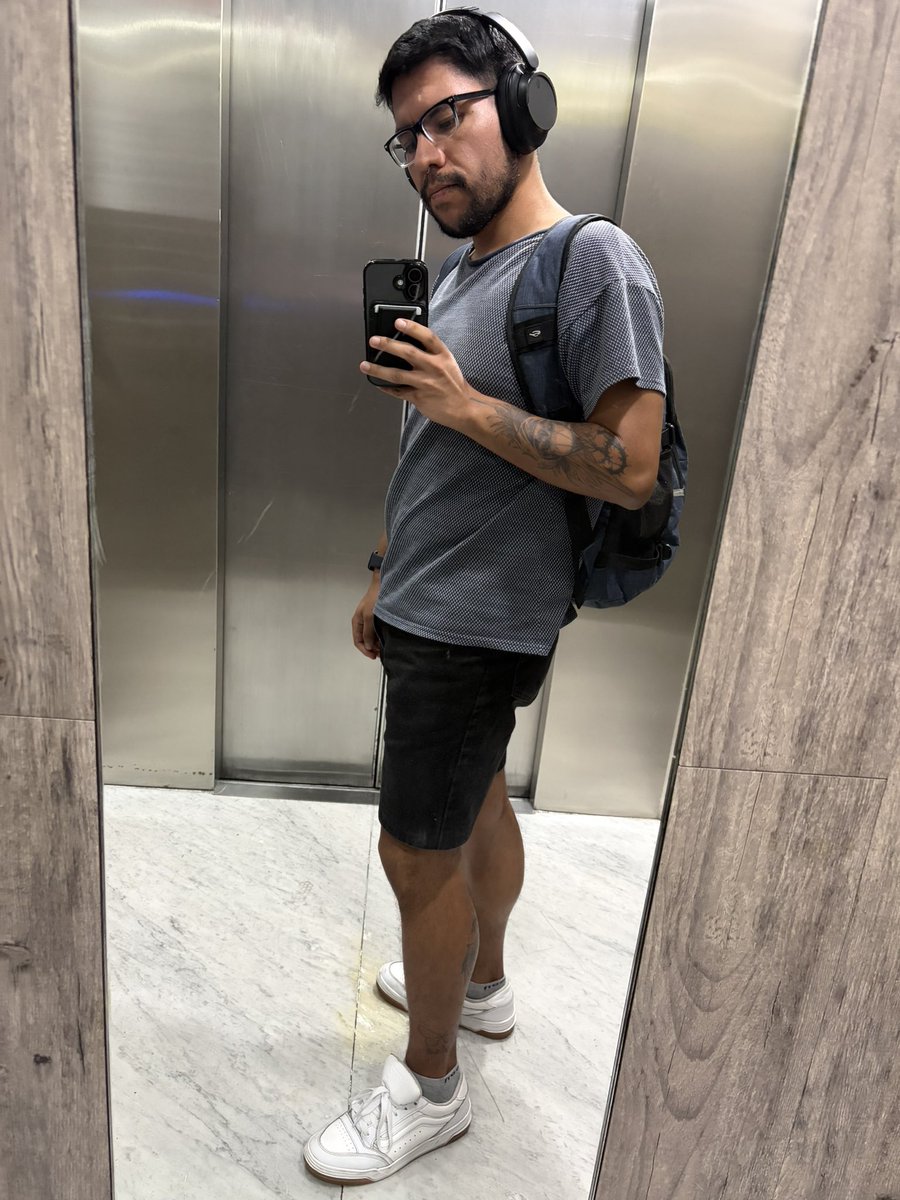 Alex K tweet media