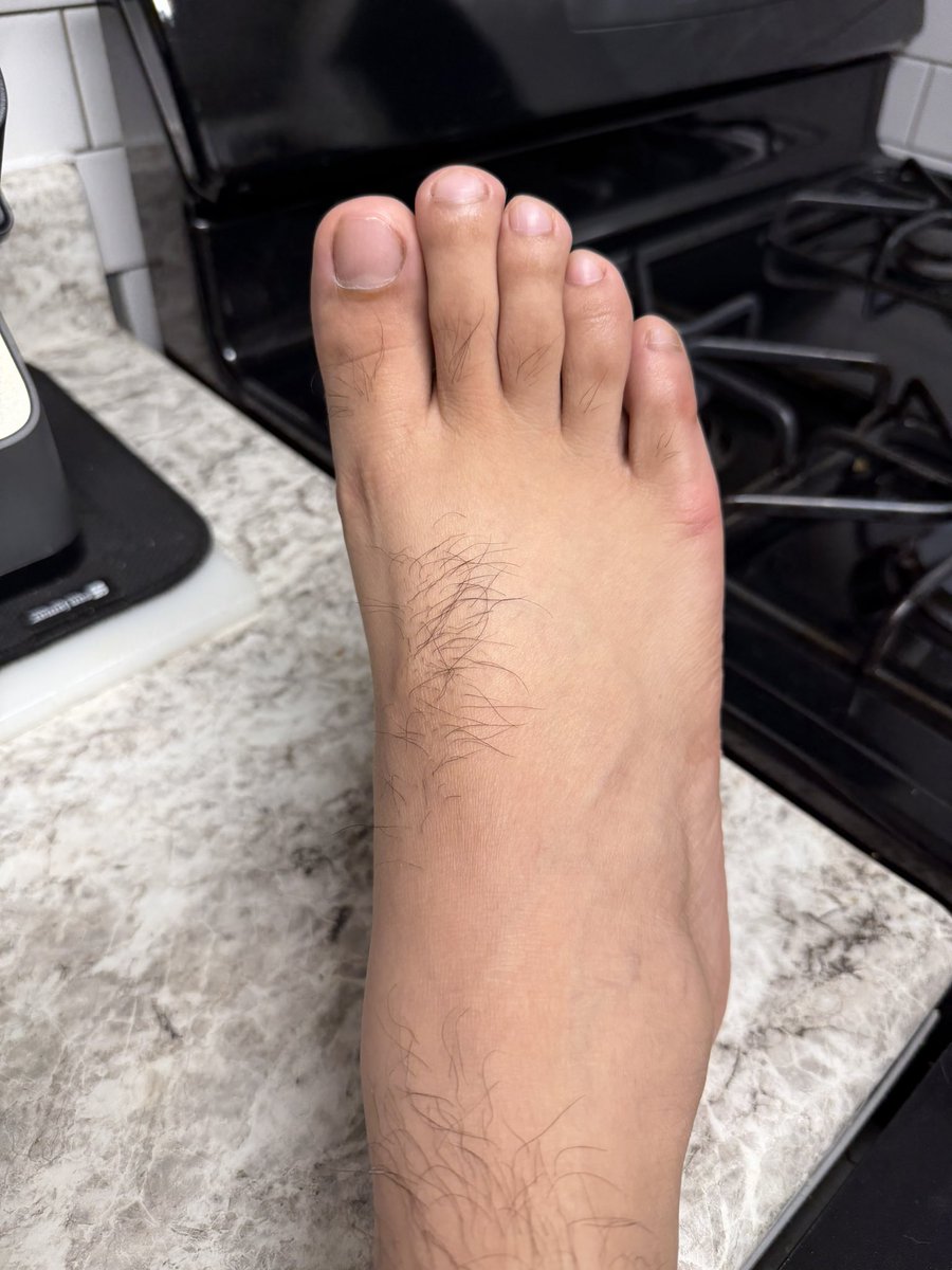 Jcsh Feet tweet media