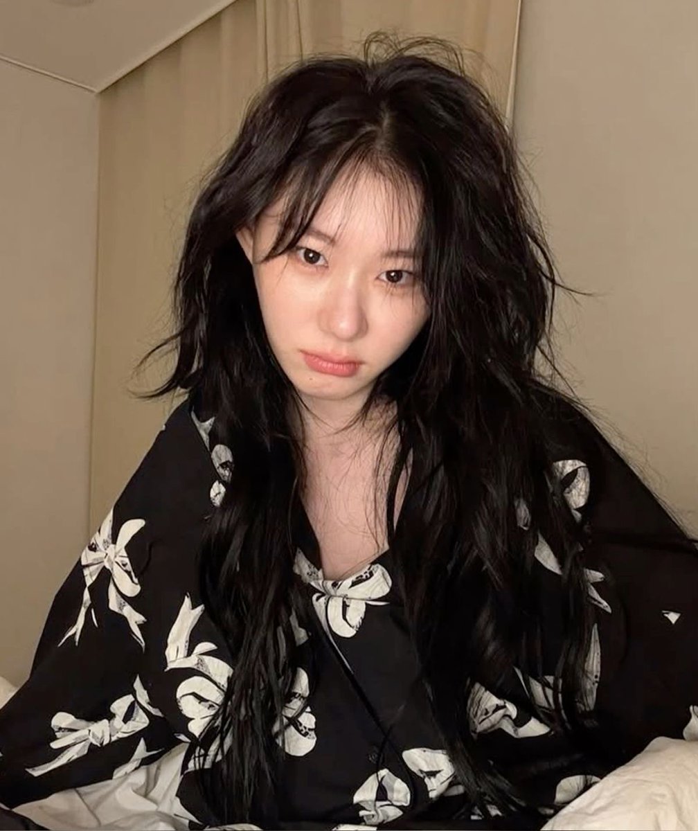 chaeryeong pics tweet media