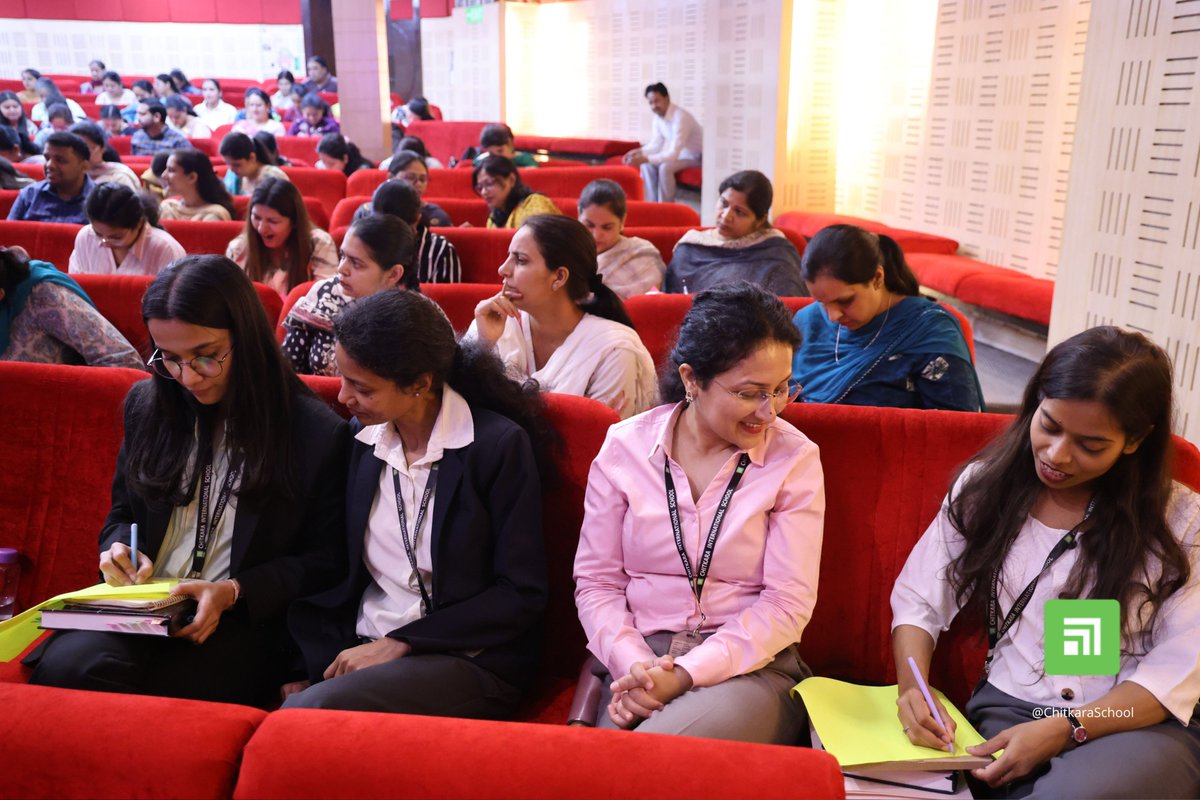 chitkara_school's tweet image. Chitkara International School elevates Digital Pedagogy through CBSE Capacity Building Program on Information Technology Skills

-

#CIS #CBSE #Workshop #training #IT #learning #Knowledge #ChitkaraInternationalSchool #TeachersTraining