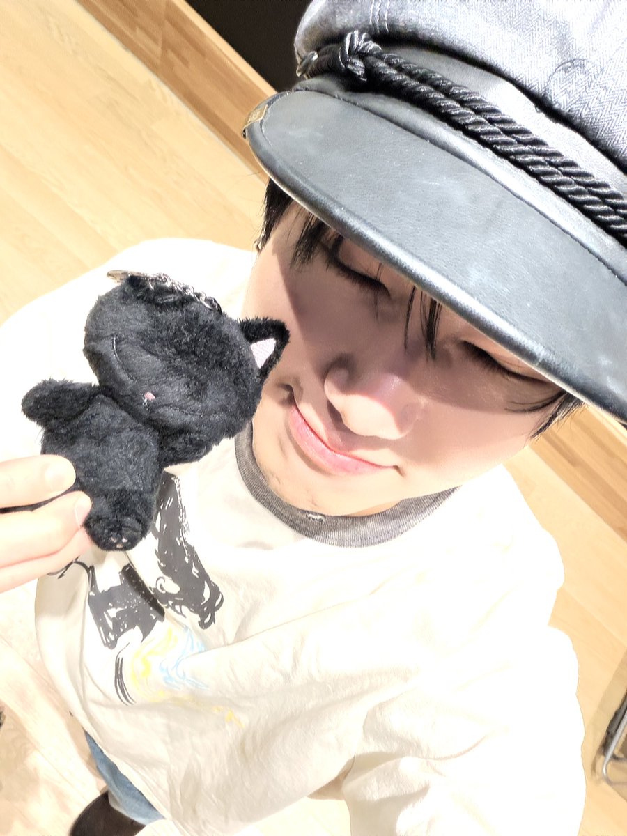 Yesung tweet media