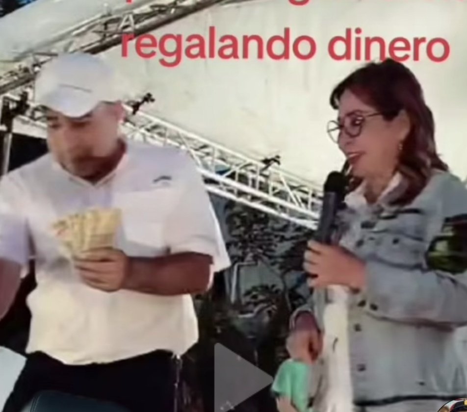 Tiene razón Teresita, ¿cómo va a ser posible que la gente se quiera afiliar a Raíces sin recibir a cambio fardos de dinero? 😡😡😡