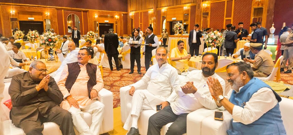 anup_aap's tweet photo. https://t.co/ppKiDXP0FY