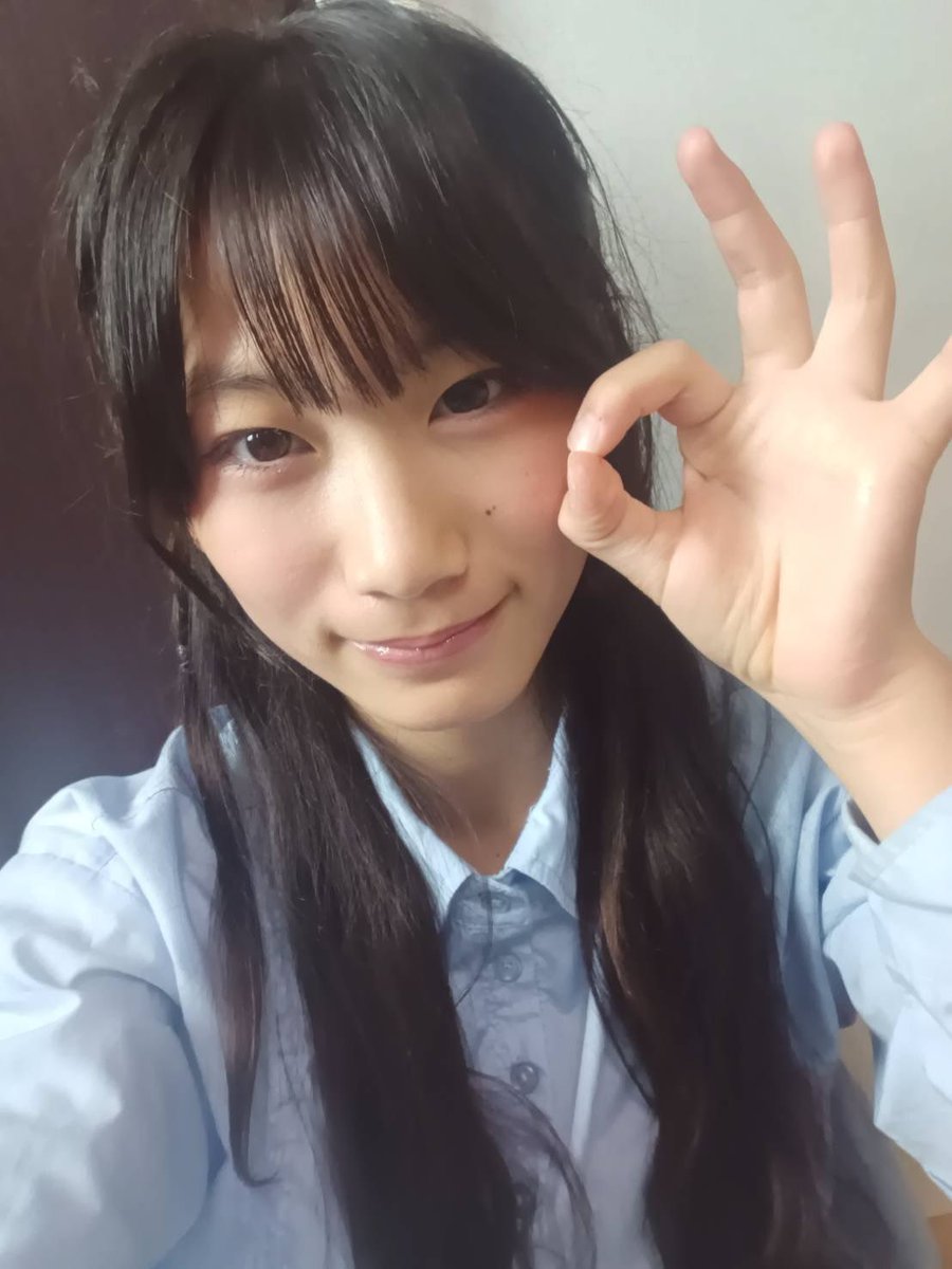 明日からゴールデンウィーク！
ゴールデンウィークっていうひびき好きなんだよね(๑•̀ㅁ•́๑)✧

#CHiCKちゃん #板花希音 #アイドル