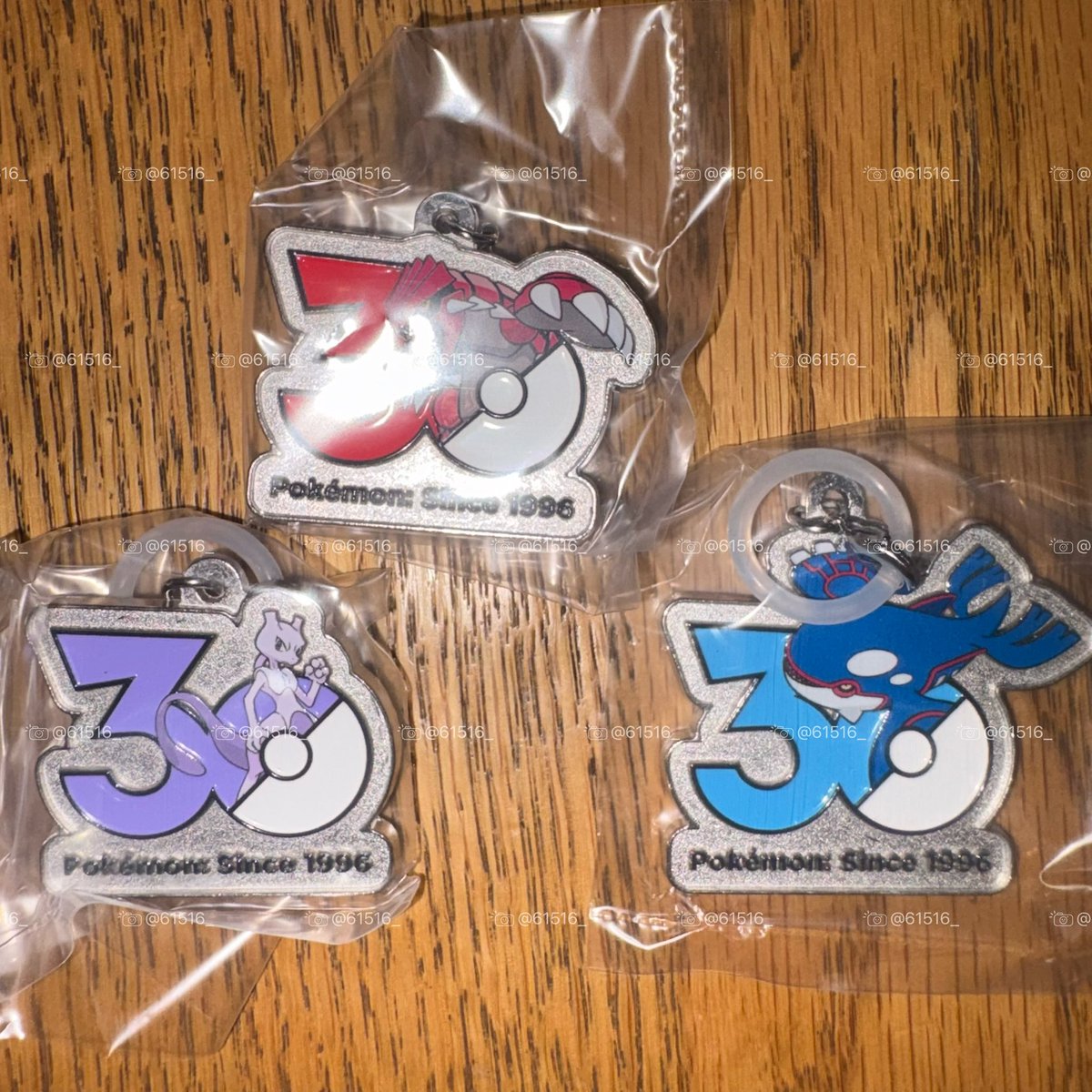 61516_'s tweet photo. ポケモン 30周年 メタルチャームマスコット
～カントー、ジョウト、ホウエン～
【譲】
1枚目
ミューツー、グラードン、カイオーガ
【求】
レックウザ

大阪駅手渡し又は郵送交換
お気軽にお声がけください。 https://t.co/GlhJdye2H6