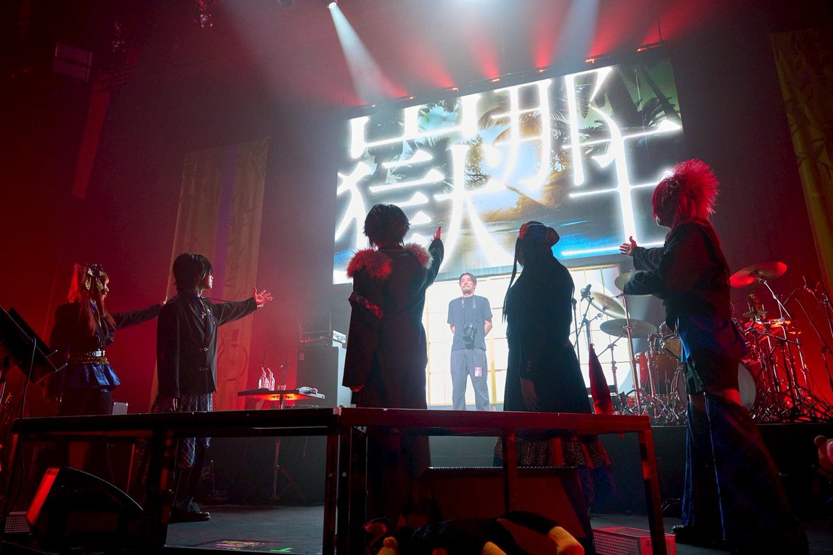 † 色々な十字架 † 4/30LINE CUBE SHIBUYA(渋谷公会堂)でワンマン追加公演 tweet media