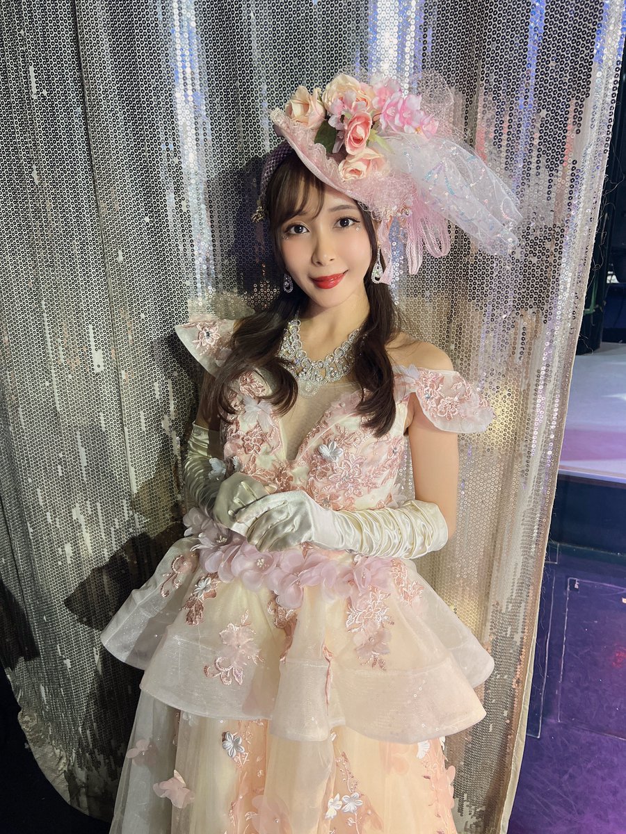 逢見 リカ tweet media