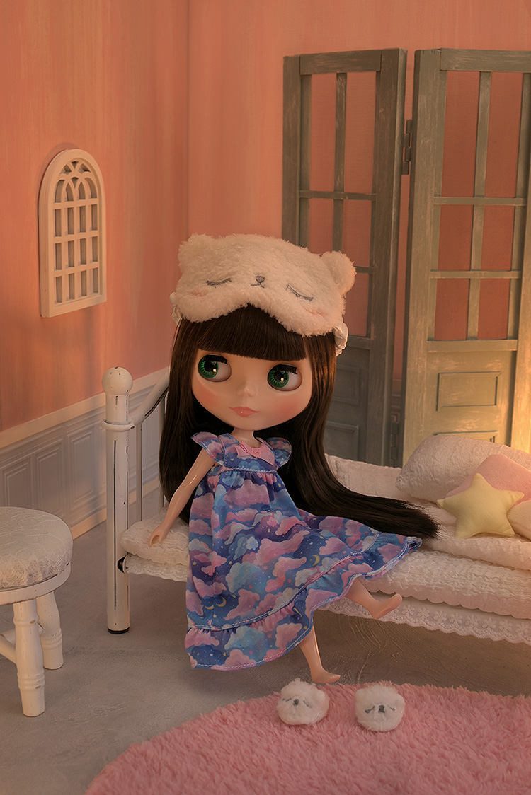 GSC_blythe's tweet photo. ☁️ 最終仕様発表 ☁️

ブライス
ドーリーデイズスリープオーバー

キュートなおうちくつろぎスタイルがお似合いの
『ドーリーデイズスリープオーバー』が登場🌙

イメージカットを公開中です！
ぜひご覧ください🌟
▶️https://t.co/aTtKl9jZN6

#ブライス #Blythe https://t.co/rVIAerL5VO