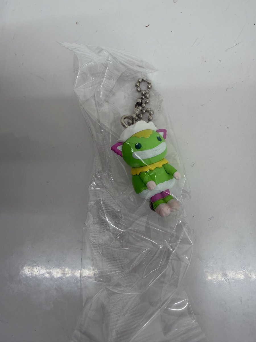 Ghostlyfn6's tweet photo. 【交換】ぐ〜チョコランタン つまんでつなげてますこっと ガチャガチャ 

【譲】ズズ（チェーン）
【求】アネム　カニカン>チェーン

郵送または渋谷手渡し
検索からでもお待ちしています https://t.co/s1FkUVKsyx