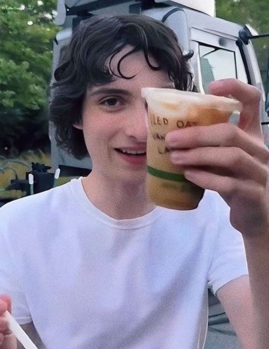 Club Wolfhard tweet media