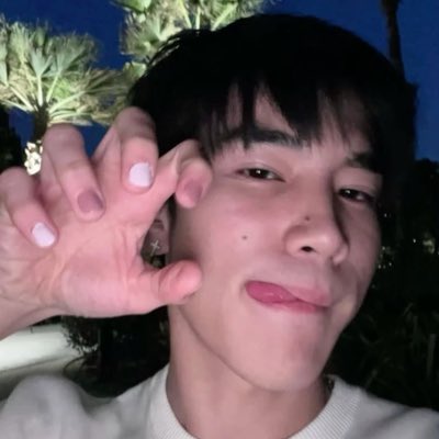 fouloverr's tweet photo. #NewPersonality :P https://t.co/yX0nRFNKGq