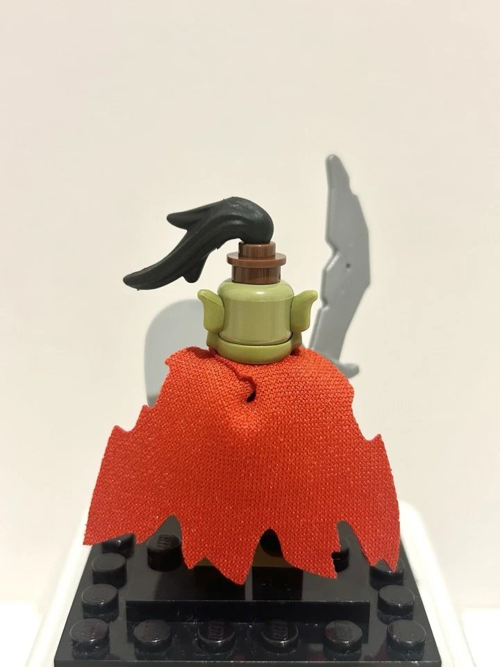 infinitybricks8's tweet image. For the Horde! This Series 24 Orc is geared up with his battle worn shield and sword, looking for the next quest ⚔️

#LEGO #LEGOminifigures #LEGOcollection #LEGOcommunity #LEGOaddictAFOL #LEGOreseller #LEGOforsale #LEGOOrc #LEGOSeries24 #FantasyLEGO #LEGOWarrior #CastleCore