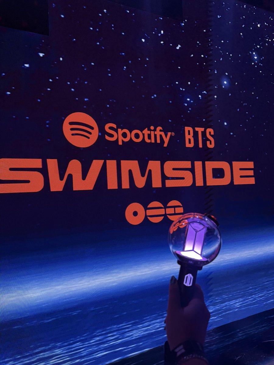 deeeeeee || bts is back 💜 tweet media