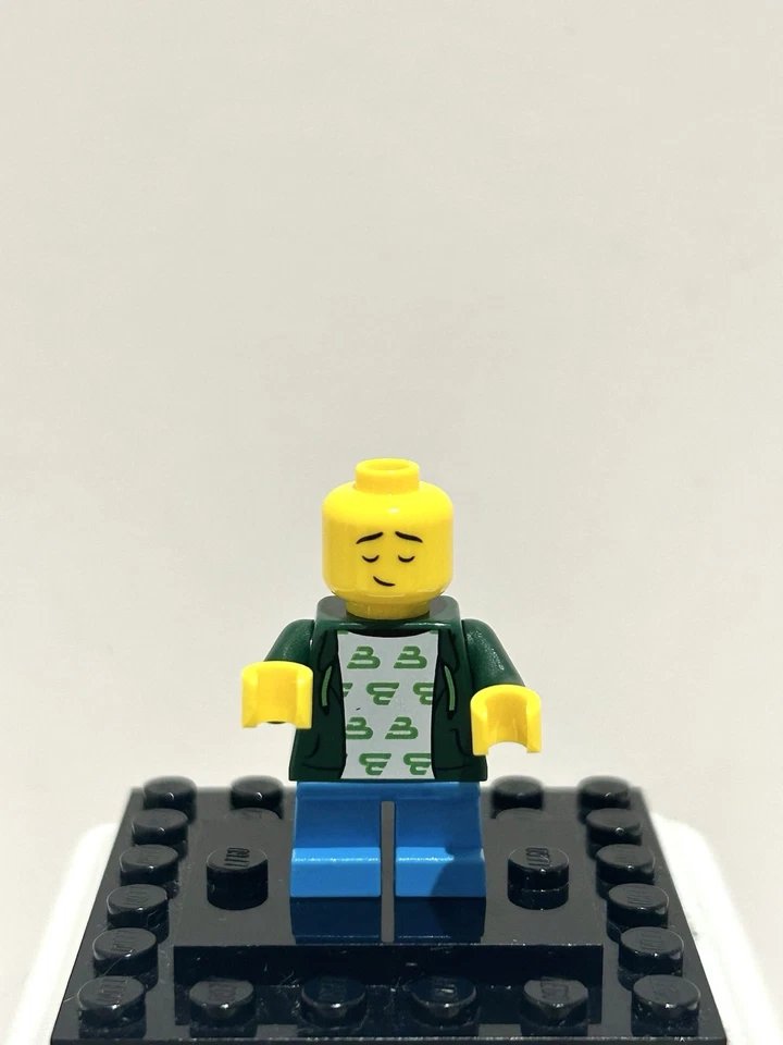infinitybricks8's tweet image. Practice makes perfect. The Violin Kid is bringing some classical elegance to the LEGO city streets today 🎻

#LEGO #LEGOminifigures #LEGOcollection #LEGOcommunity #LEGOaddictAFOL #LEGOreseller #LEGOforsale #LEGOViolinKid #Series21 #LEGOMusician #ClassicalMusic #MinifigureArt