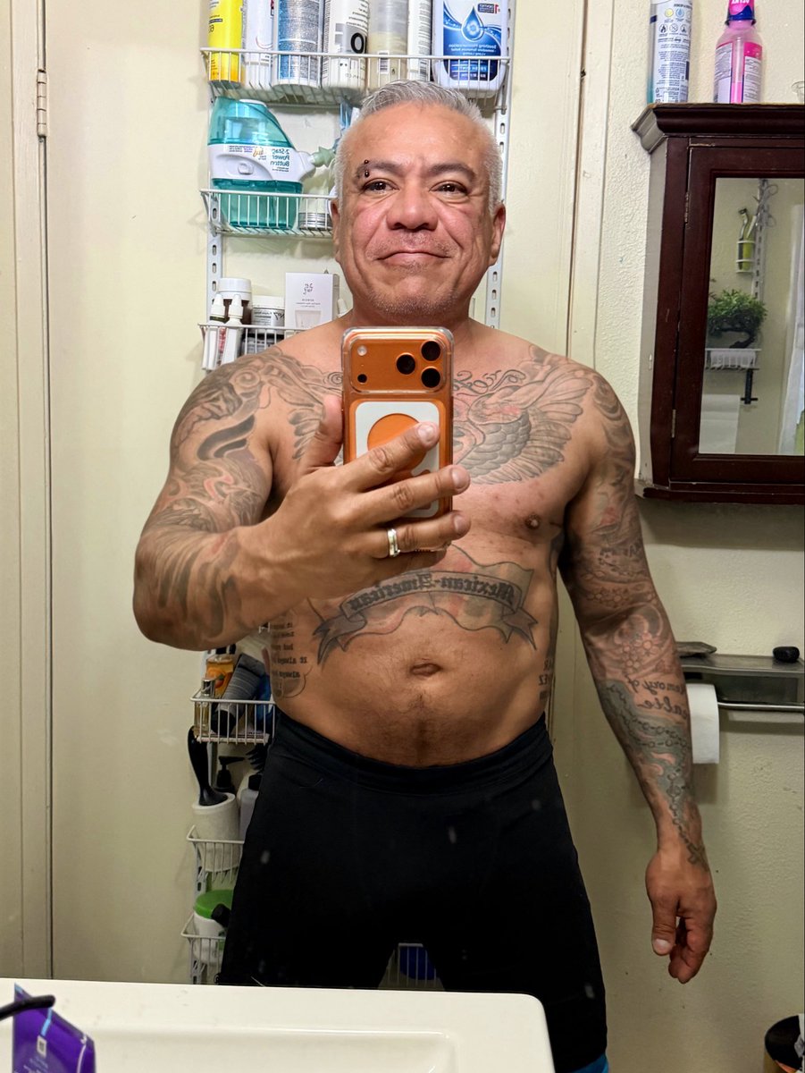 Dad Sanchez tweet media