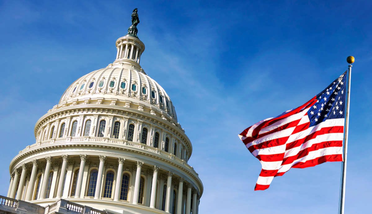 CCNewsX's tweet photo. The US Senate has passed rules which banned senators from trading on prediction markets https://t.co/YHnrgl0clz