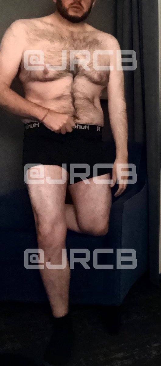 jrcb96's tweet photo. Dicen que dos son mejor que una! 🤷🏻‍♂️ no se ahí me dicen que show 🤭🤭🤫 https://t.co/paOn2w7YaL