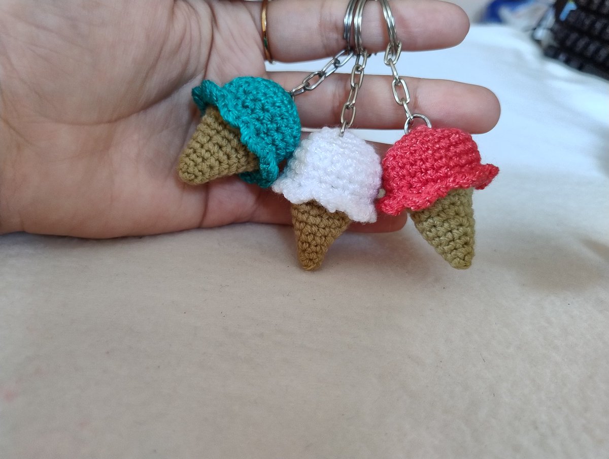 CrochetIsamar's tweet image. #helado #llavero #crochet #diy #tutotial #youtube