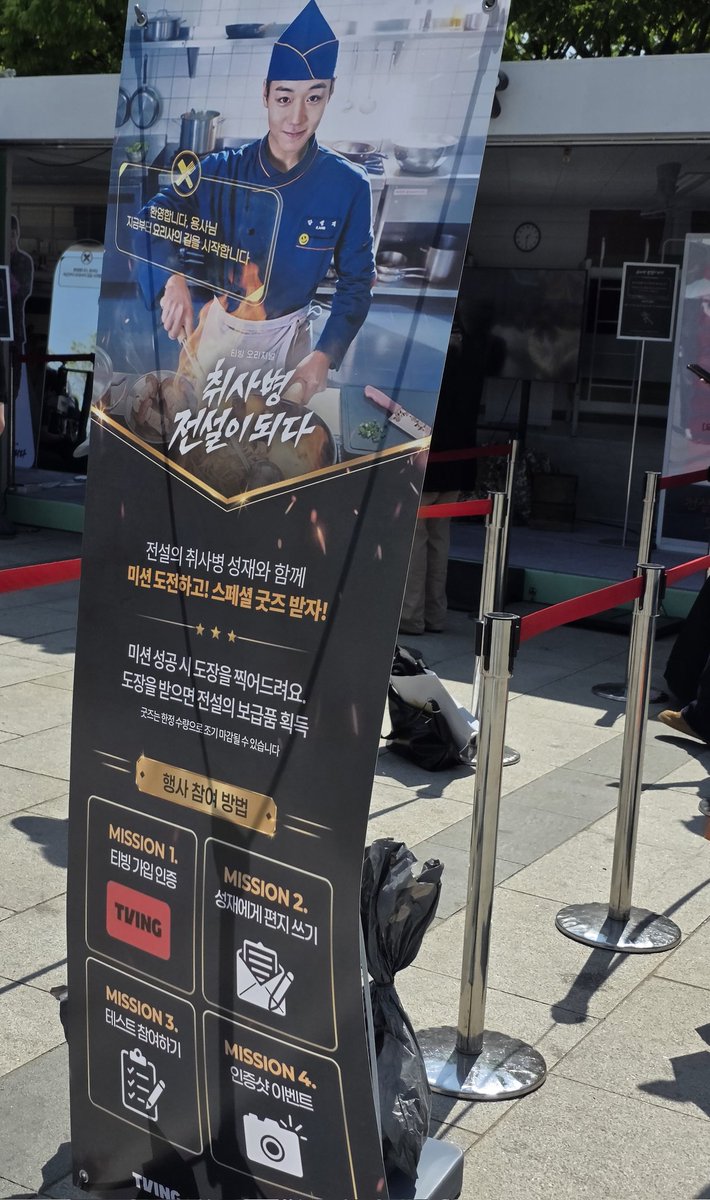 우주먼지 tweet media