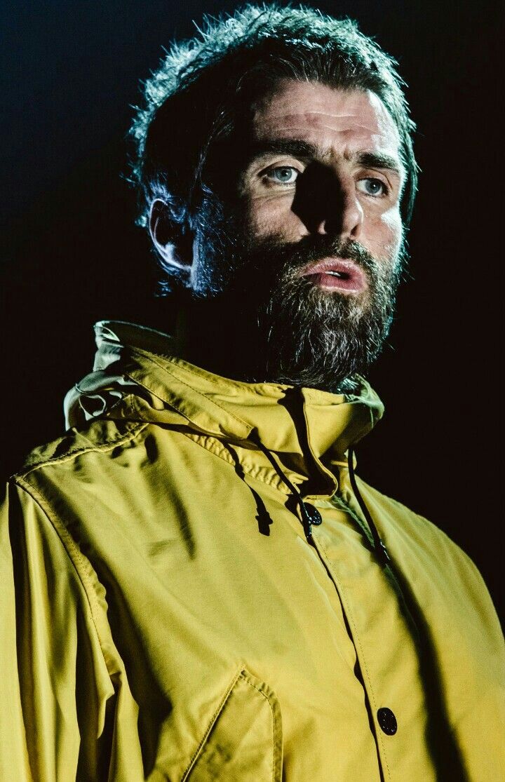 Mela_nie34's tweet image. Some more yellow Liam. 
I like it a lot ❤️ 
#liamgallagher