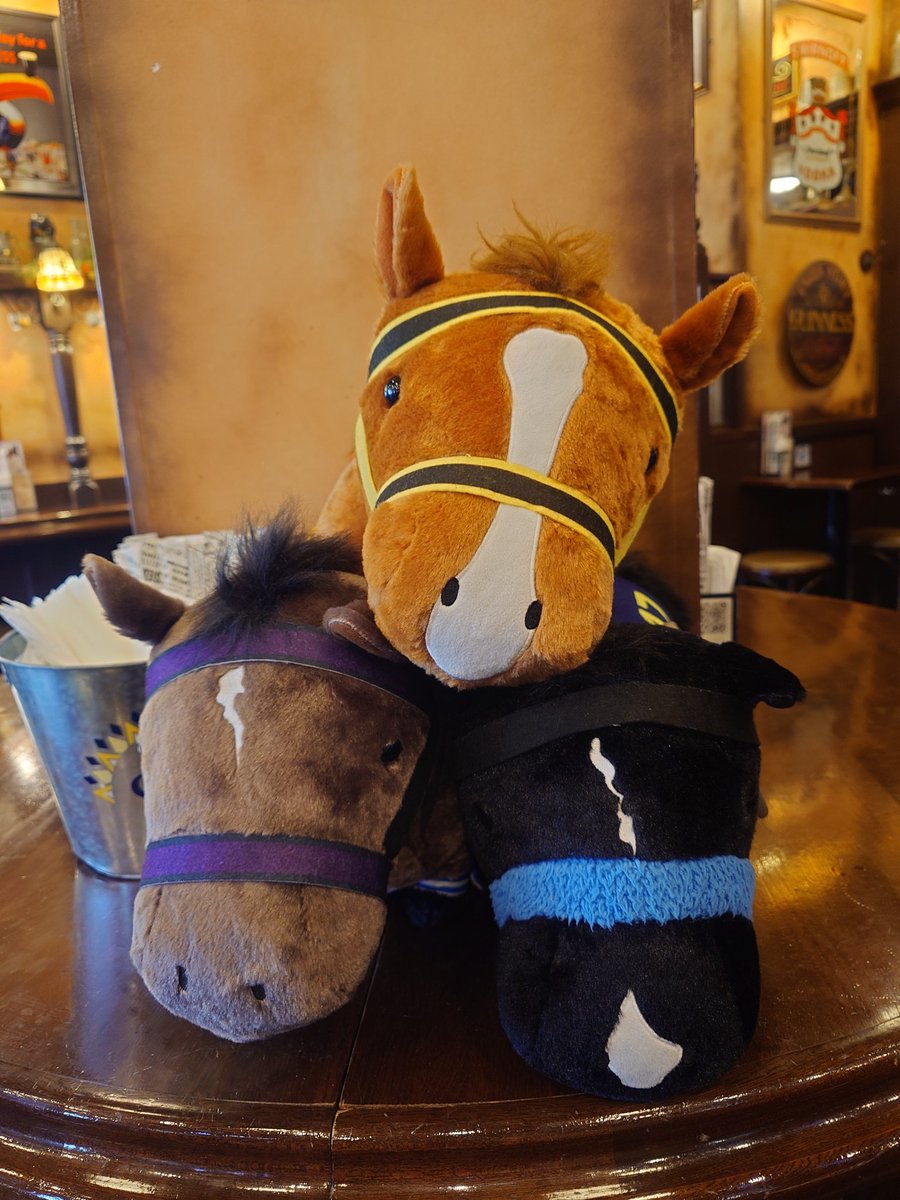 サンタの競馬　ゴールドシップ　デュラメンテ やった！やったね！🐴🐎✨ #HUB #競走馬コラボ #ゴールドシップ #ドゥ
