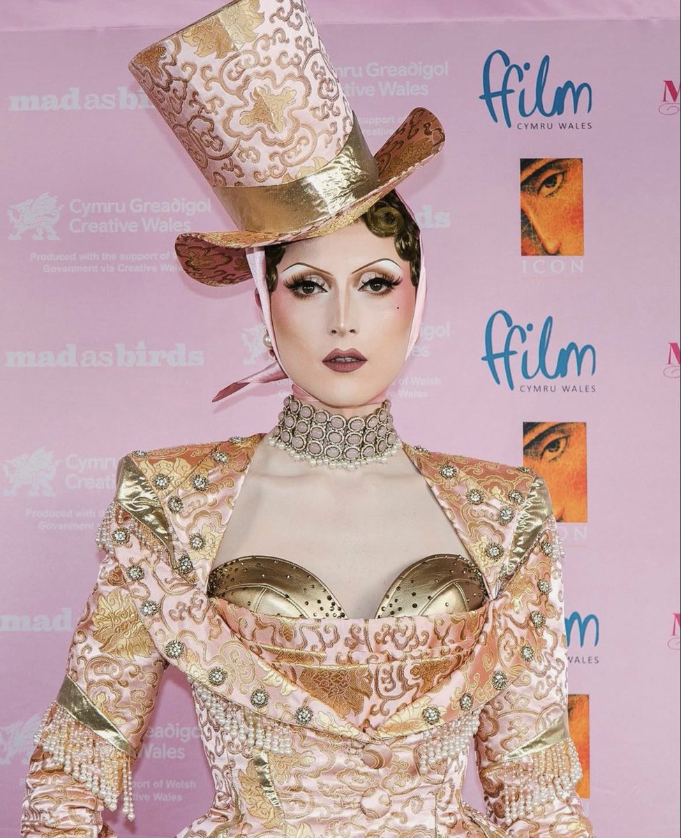 Drag Crave tweet media