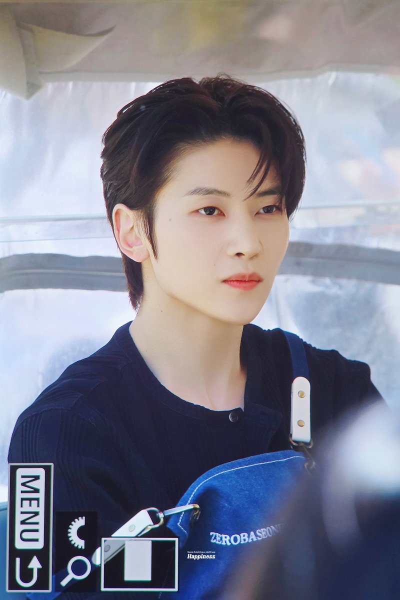260501
#석매튜 #SEOKMATTHEW #石友鉉 #ソクマシュー #メテュ #제로베이스원 #제베원 #ZEROBASEONE