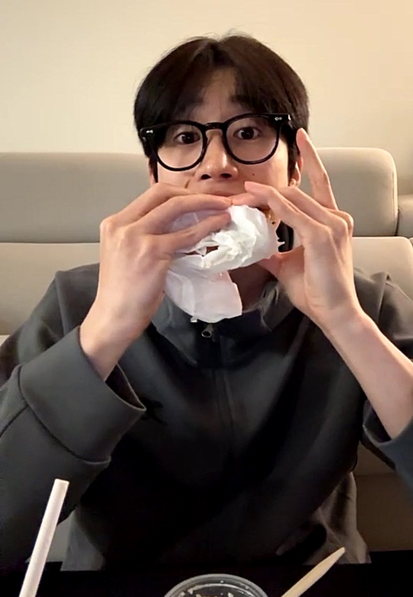 heeendang's tweet photo. 어제 ㄴㅁㄴㅁ 귀여움 https://t.co/szmKmYFL9A