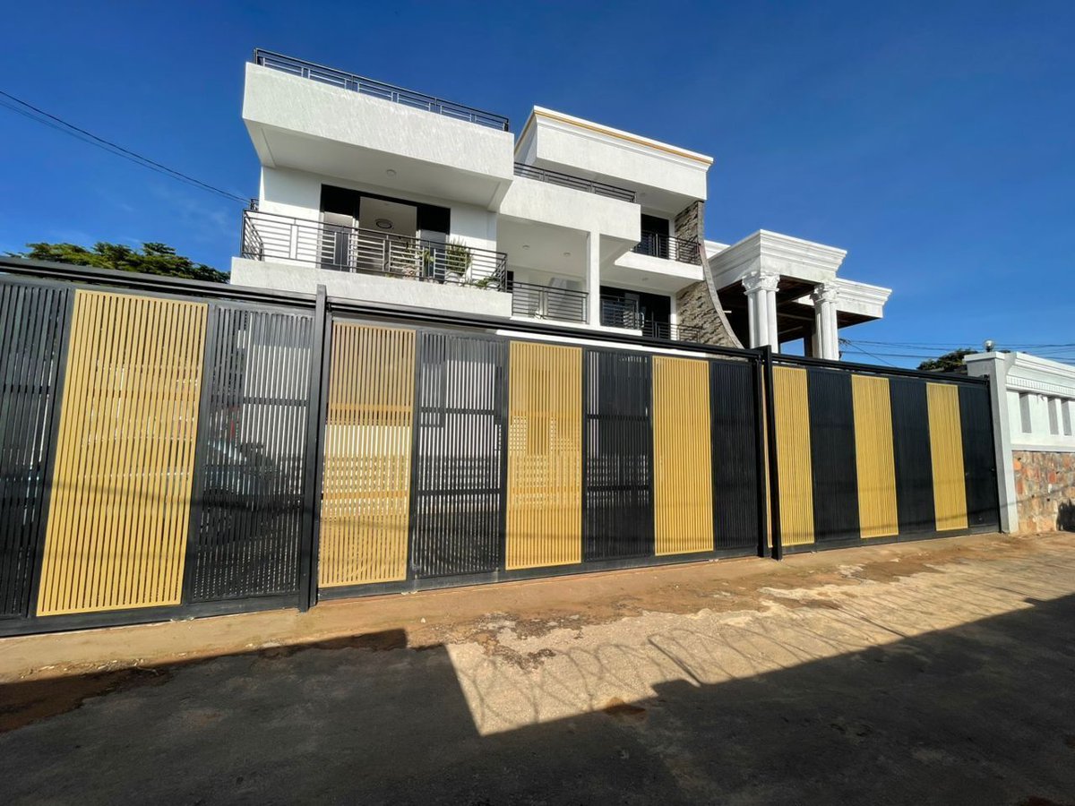 HouseInRwanda's tweet image. 🏠Kigali Unfurnished apartment for rent in Kabeza🆕

💸 Price:500,000 Rwf /month
🛏️ Bedrooms:2
🛁 Bathrooms:2
👍Furnished: No

For further details:👇houseinrwanda.com/property/rent/… 

Contact name:👨‍💼Mugisha Divin 

#houseinrwanda #apartment #rent #Kigali