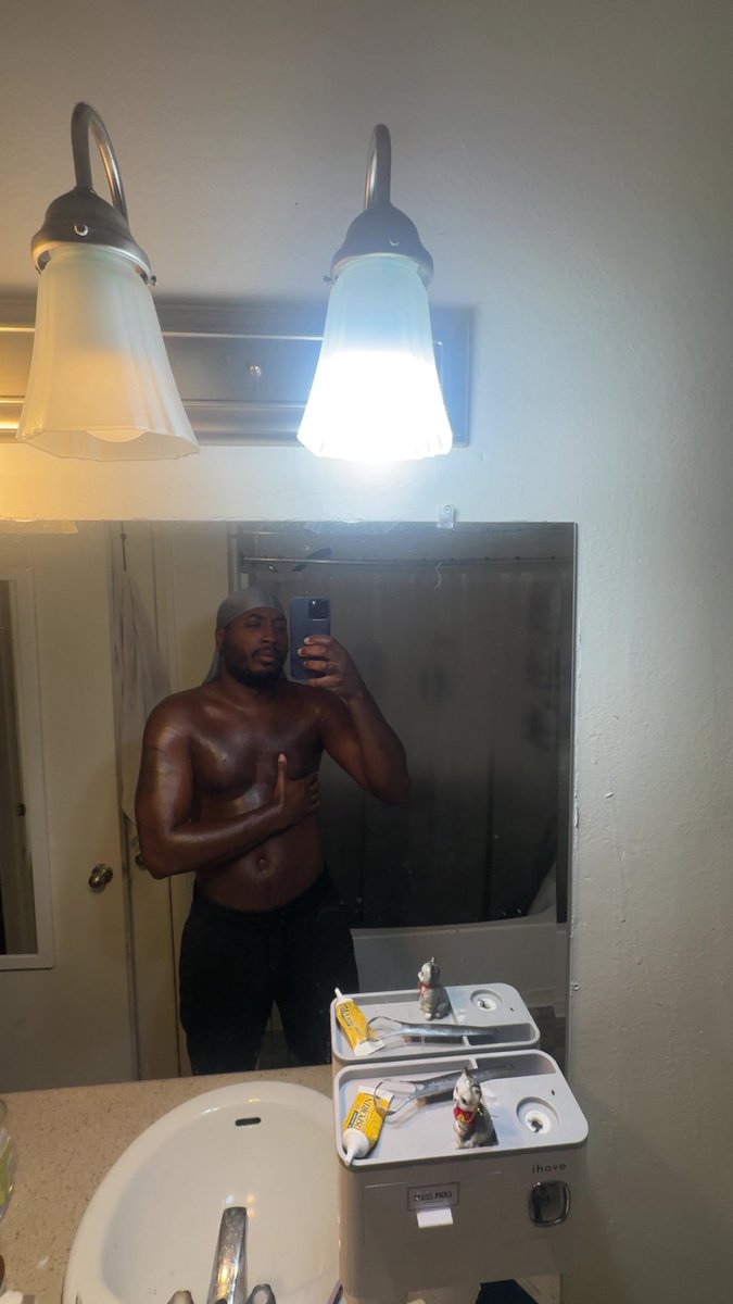 papa Tee tweet media