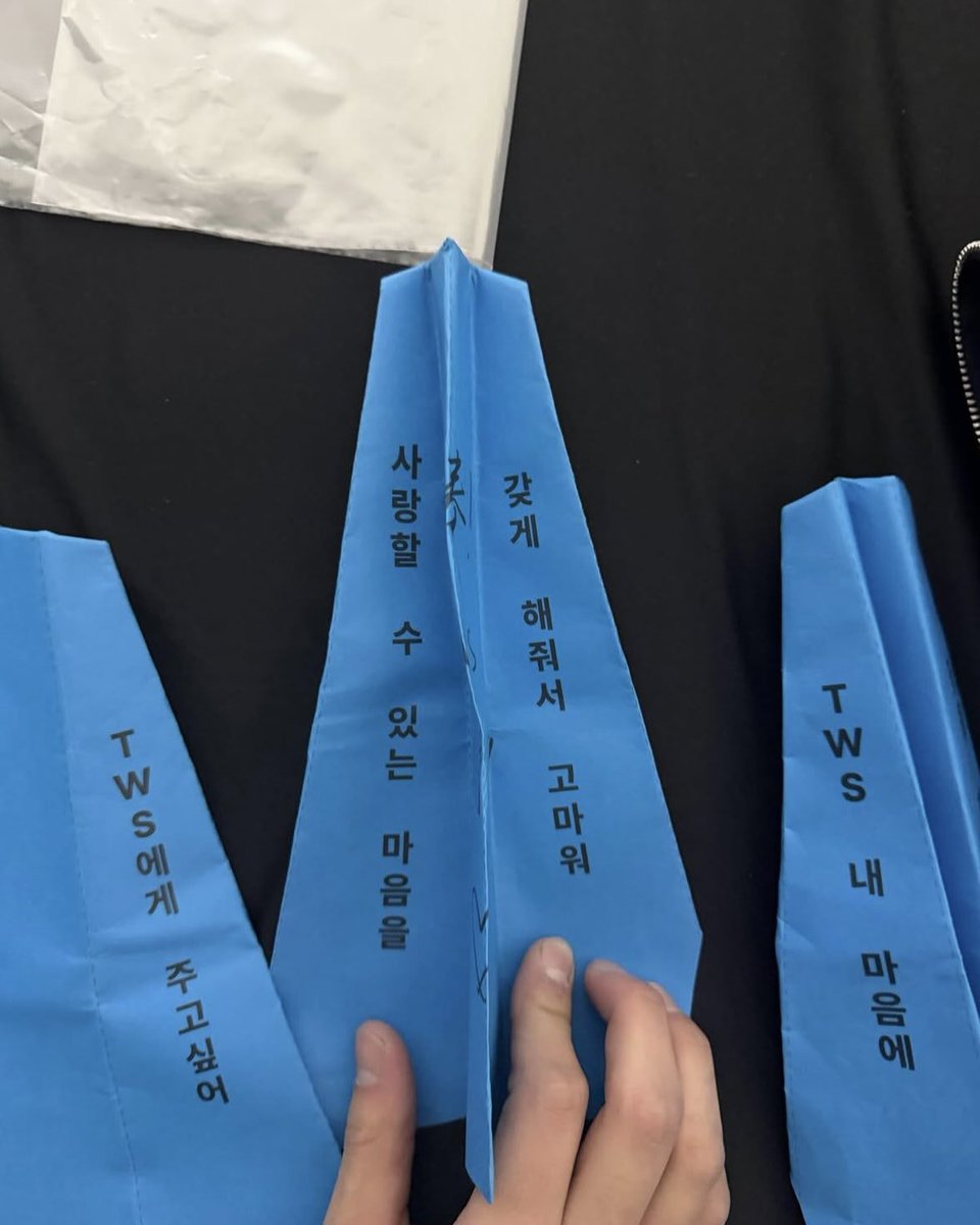 룽이 tweet media