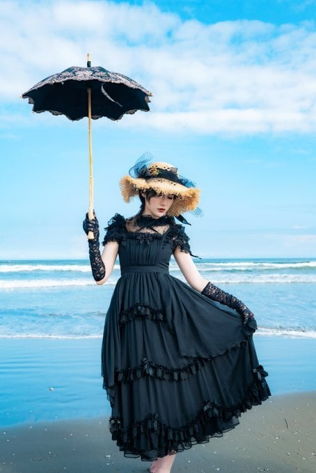 👒商品紹介👒 サマーガーデン フロントクロスジャンパースカート 一枚