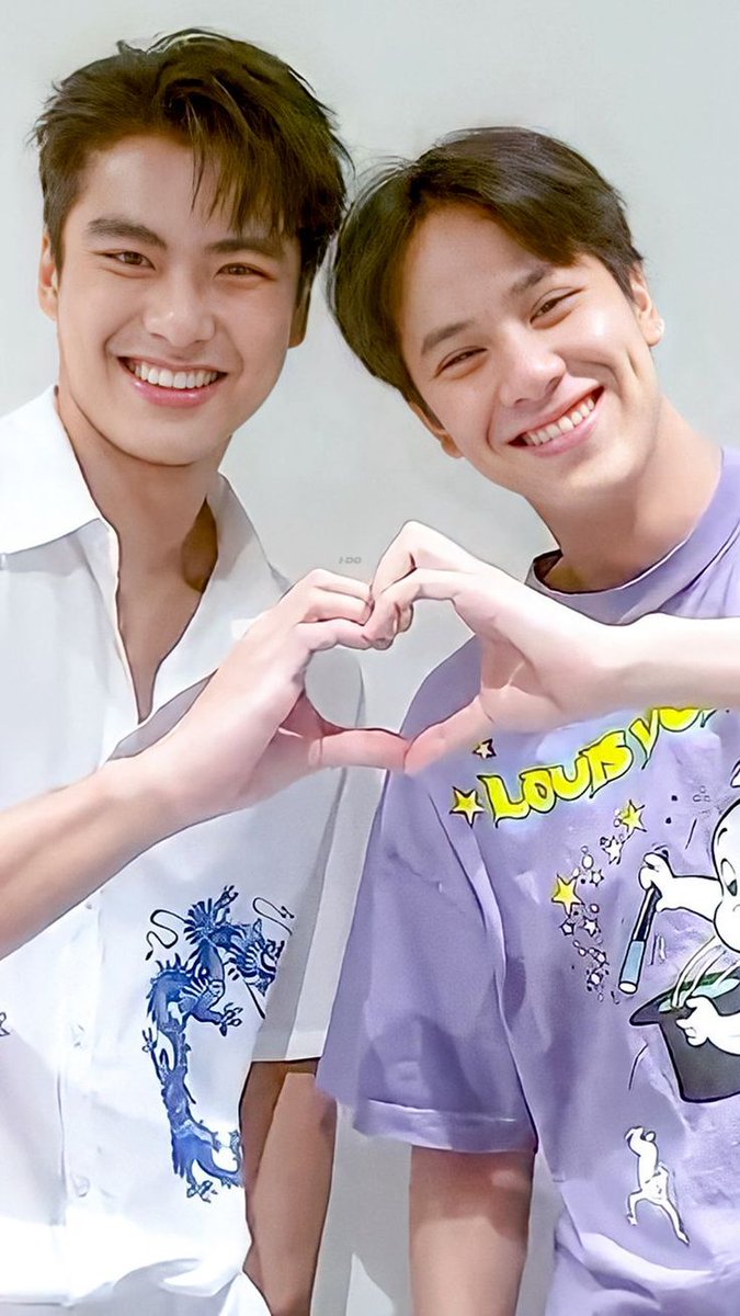 sasha_ONS's tweet image. 💜🩵 #ohmnanon ❤️💚