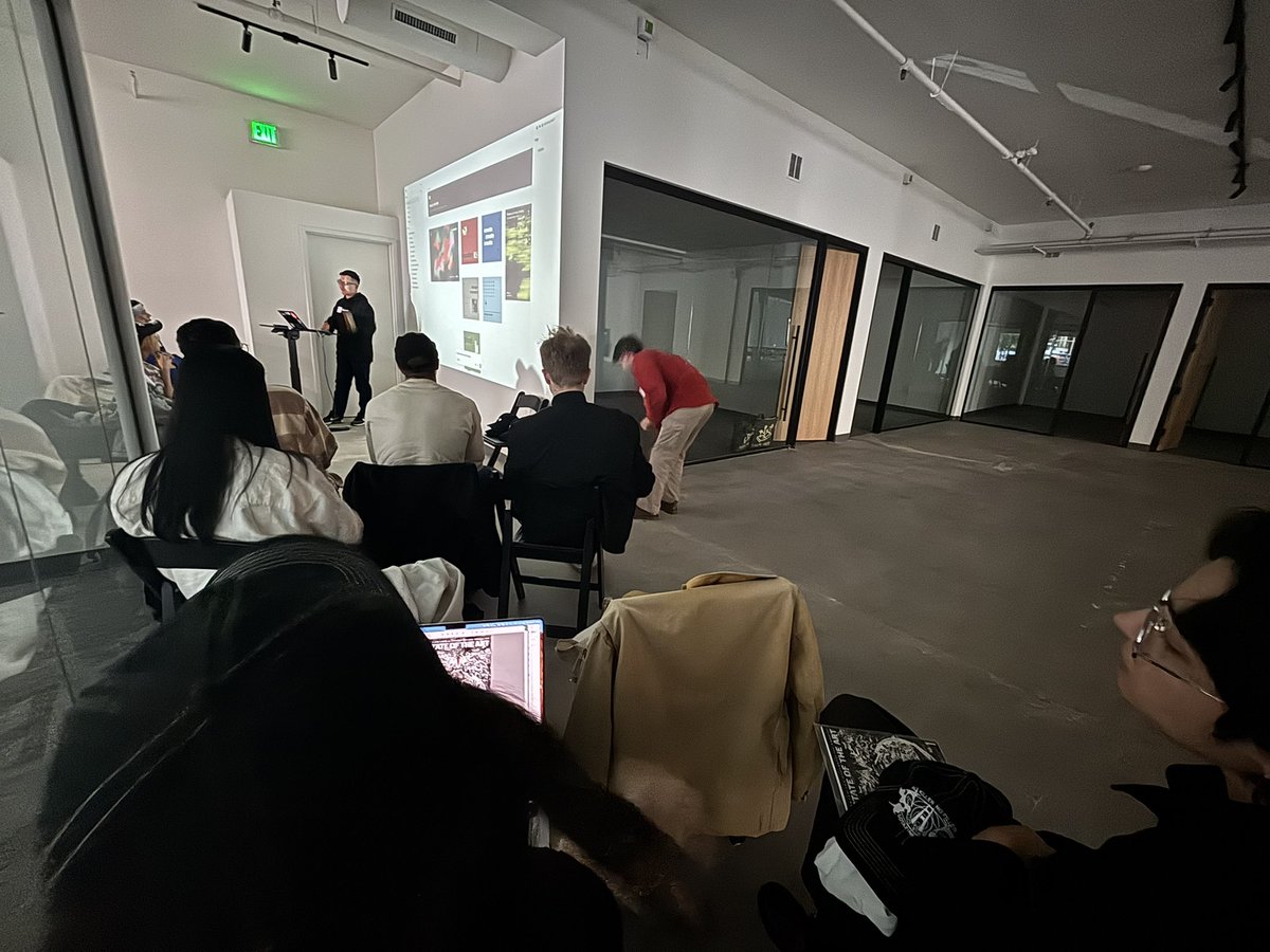 Oana Olteanu tweet media