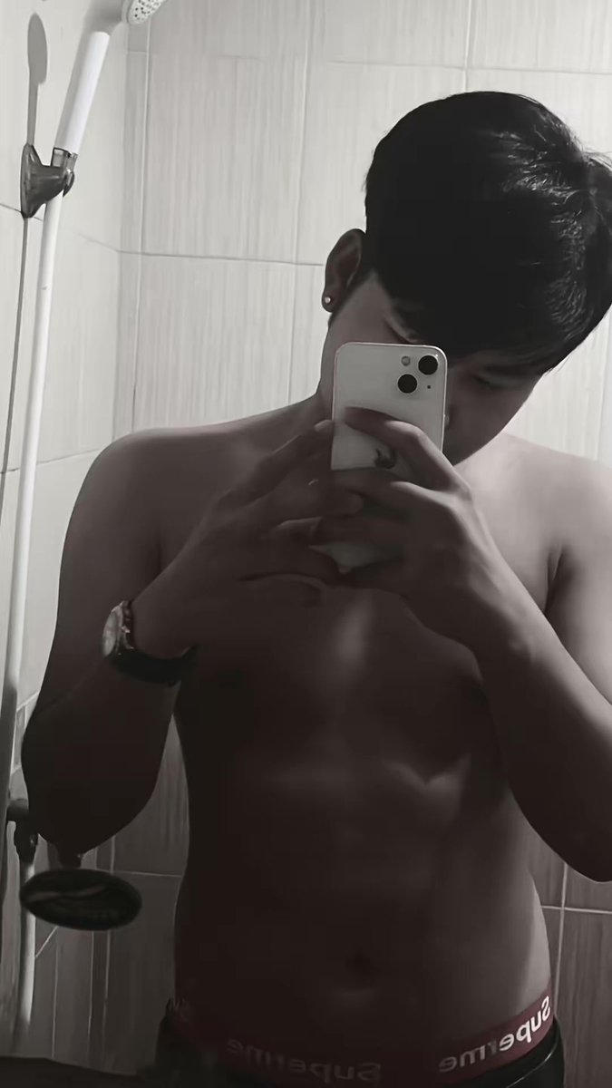 C04.PORNDEE 💋 tweet media