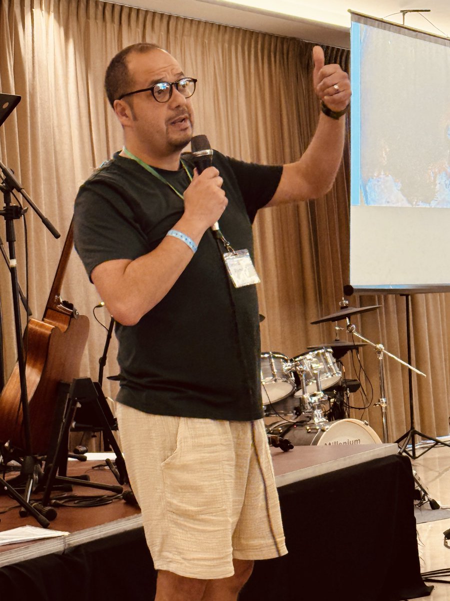 LeadWithDaniel's tweet photo. Amazing a days in Albania 🇦🇱 
Conference of leaders from more than 40 nations. 

Kosovo, Iraq, Lebanon, Romenia, Israel, Sweden, Italy, Portugal, Albania, Poland, Ukraine, UK, India etc, etc…
What amazing family @Newfrontiers https://t.co/dbo7B7b6l6