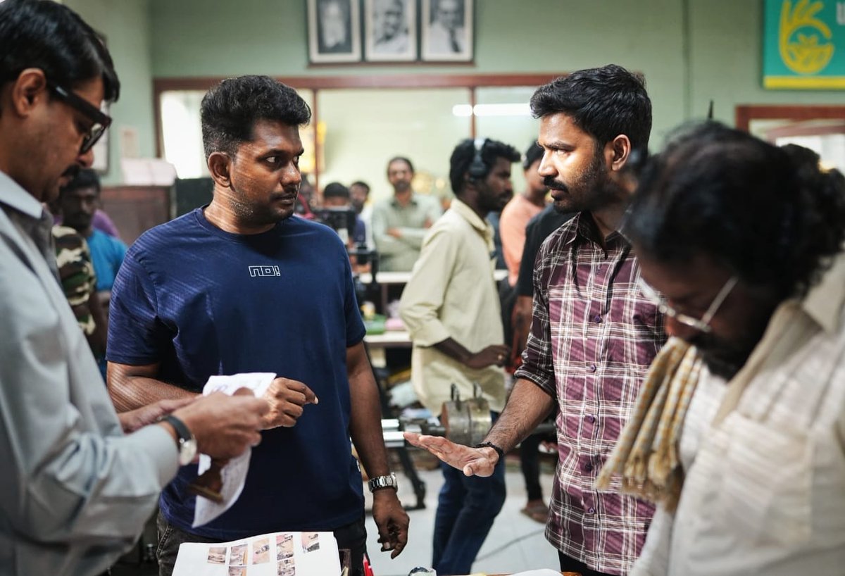 Ramika2233's tweet photo. Every frame oru feel kudukkudhu 💥
Dhanush acting solid 🔥
Interval block highlight 💯
#KaraBlockbuster #Kara https://t.co/Y1bSfJMZHZ