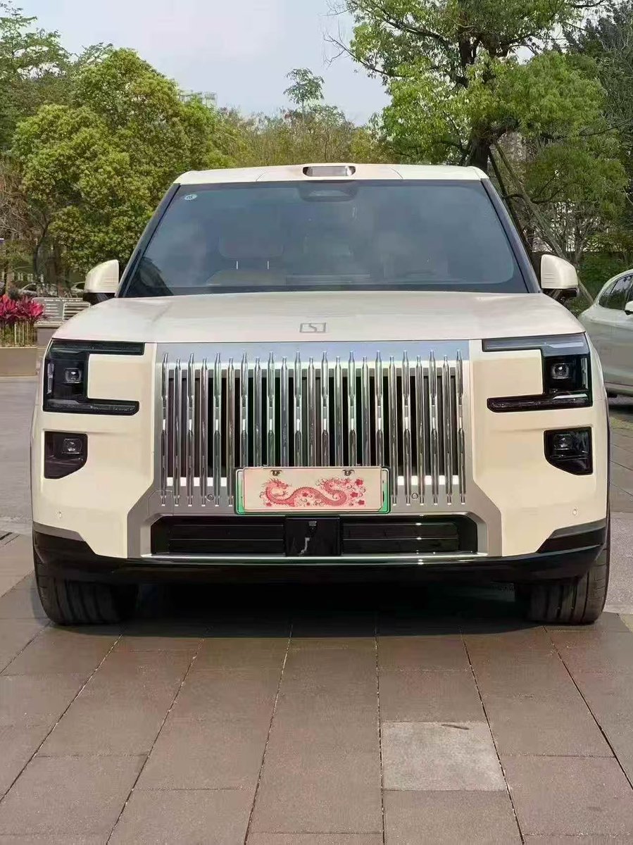 2026 ZEEKR 9X 2.0T - 4WD 🇨🇳 HYBRID - 300 KM 🏷️ 110M Home