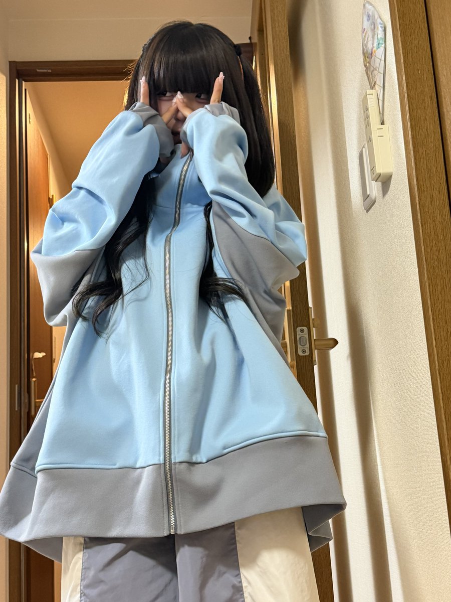 しんど〜 tweet media