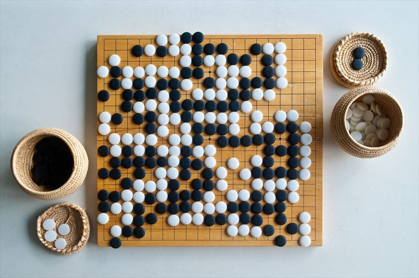 FlungingPicture's tweet image. You think of N America as 8x8 chess board
1/ GBR &amp;amp; FRA were playing on 4/ a #圍棋 #Weiqi 19x19 board including 🌎🌍🌏. 
2/ 1713 TREATY of UTRECHT - NEW FRANCE to GBR
3/ 1756 - 1763 Seven Years' War
Napoléon sold Louisiana Territory to fund his wars in Europe.
18150618 #Waterloo