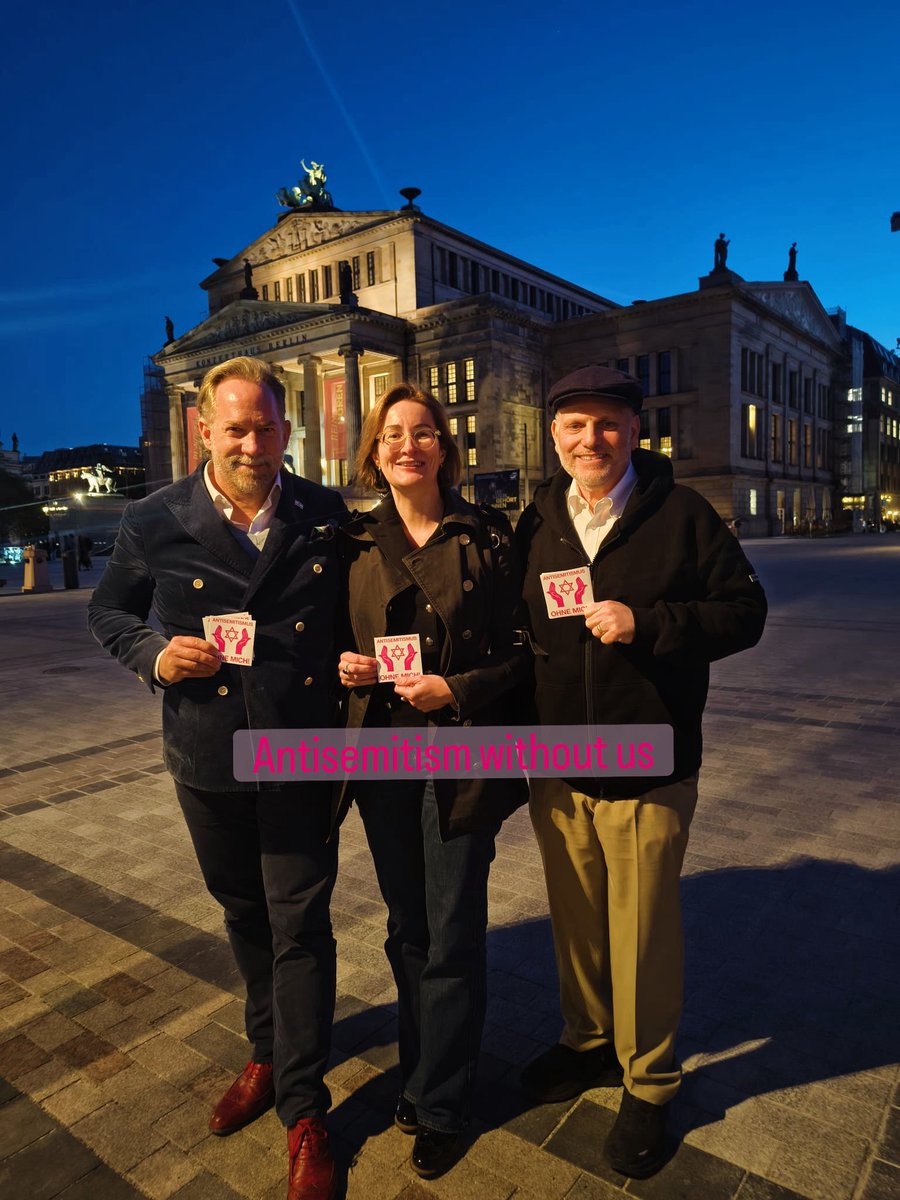 PreislerKa's tweet image. 🫶we stand together @MSimondeNormier @Daroff in #Berlin