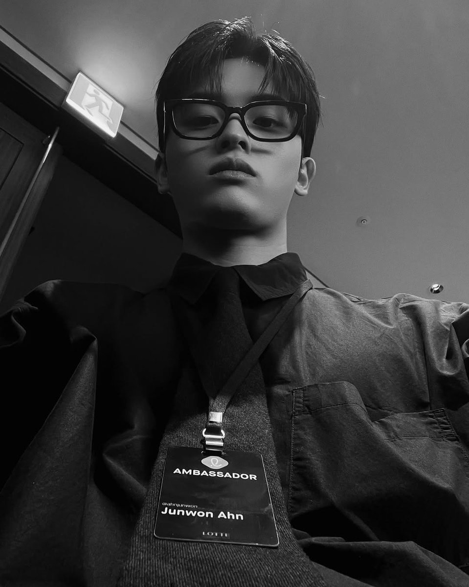 _wnsdnjs's tweet photo. 260501 인스타 게시물
#안준원 #AHNJUNWON
#アンジュンウォン https://t.co/9kCi8AWEEb