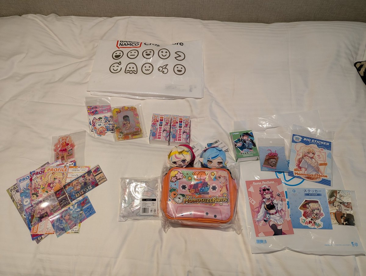 梅田オフィシャルショップ→大阪ホロツリ行ってきました(⁠*⁠´⁠ω⁠｀⁠*⁠)
#ホロツリねぽらぼみてみて