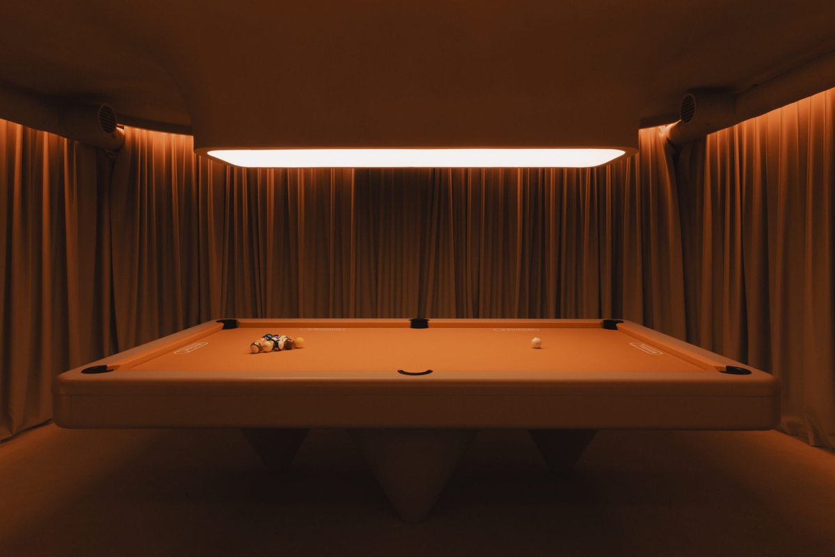 thecoolhunter's tweet photo. Billie Billiards Club – Moscow https://t.co/ZkGeju4UIq https://t.co/vmiilkmEEQ