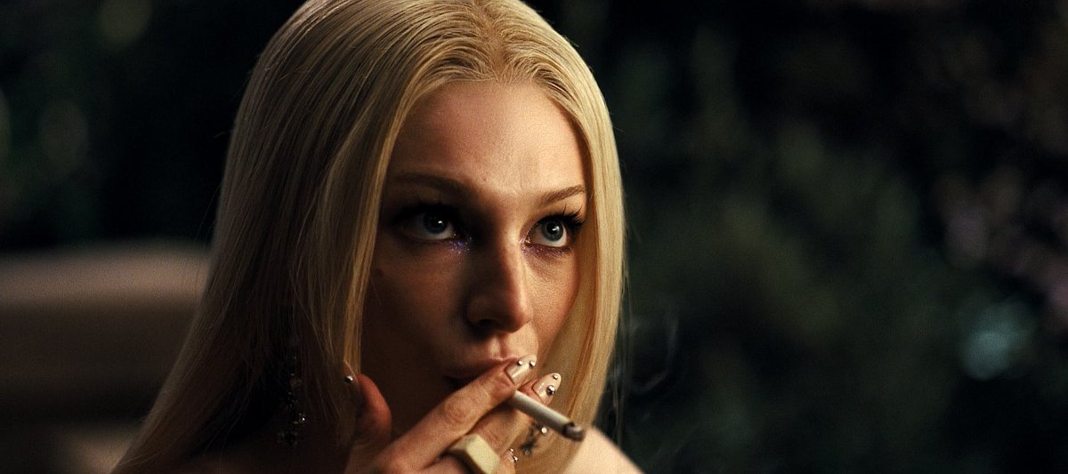 screenscaps's tweet photo. hunter schafer in euphoria (2026) https://t.co/4ZPfYoJAca