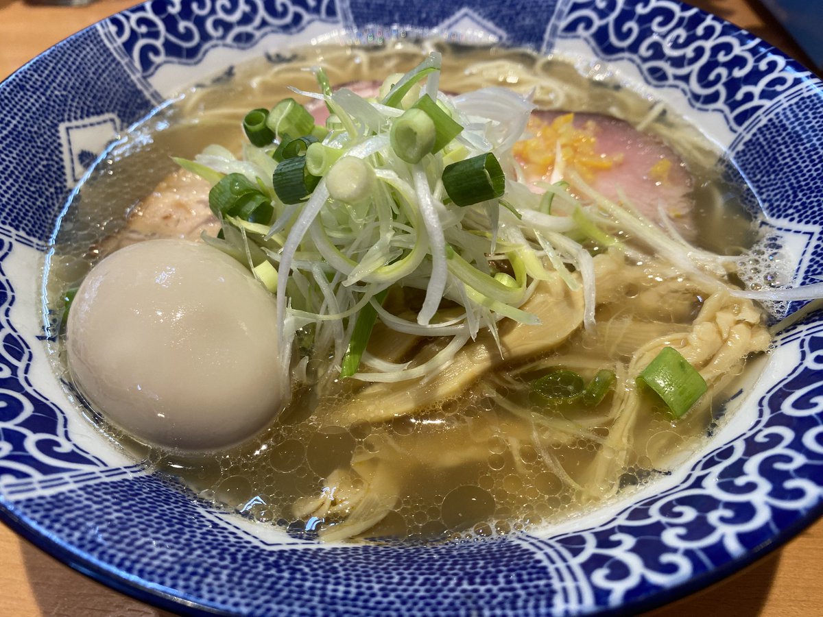 8rich_8022's tweet photo. やっぱり味玉白です😋
#虎桜 https://t.co/Kb7qknXJrS