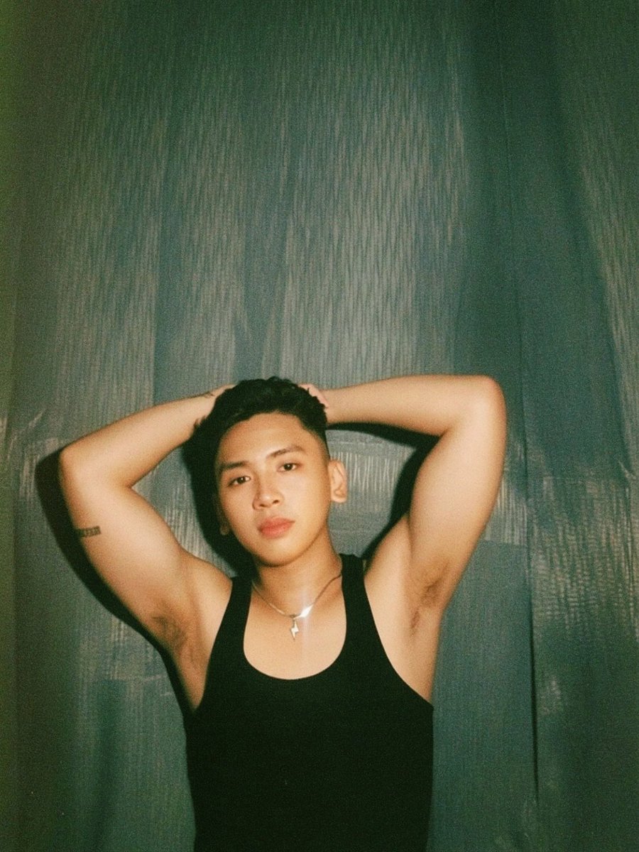 Axeeell69's tweet photo. 💦💦 https://t.co/Lt3Uio8vXh