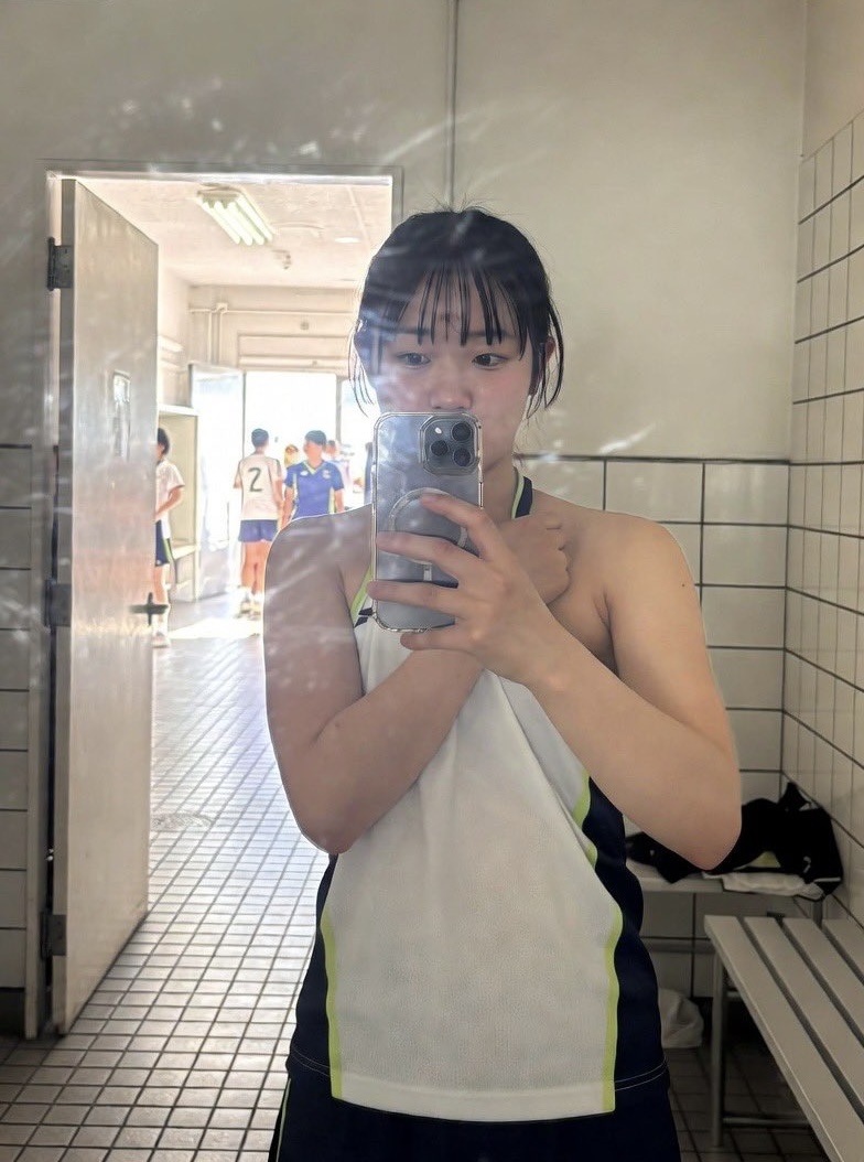 情報屋 tweet media