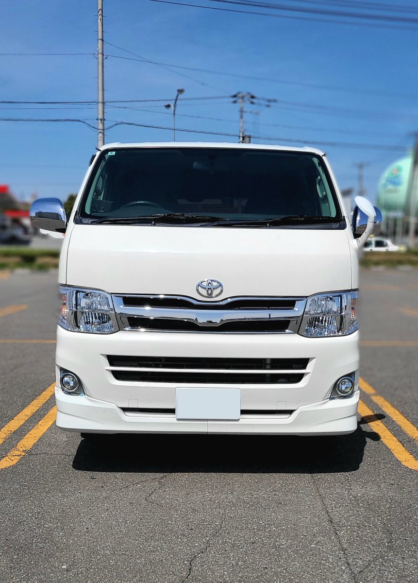 RootNb6c's tweet photo. いつかはハイエース、思ったより早く叶った✨ https://t.co/CP6qxf5H9M